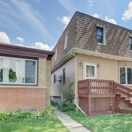 Buy this 5 bed house on 3421 North Opal Avenue in Chicago, IL 60634