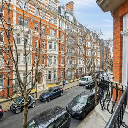 Image 9 - Harry's Dolce Vita, 27-31 Basil Street, London, SW3 1BB, United Kingdom - Apartment for rent