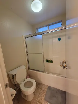 Rent this 1 bed townhouse on 10420 Wateridge Circle in San Diego, CA 92121