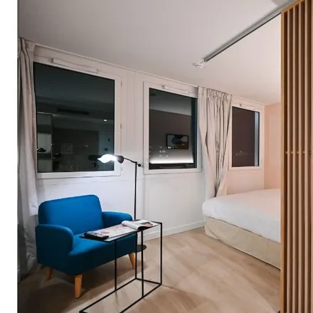 Image 2 - 31 Boulevard Gallieni, 75015 Paris, France - Apartment for rent