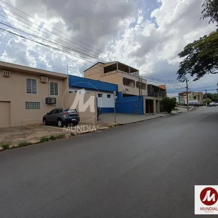 Rent this 6 bed house on Avenida Portugal 1336 in Santa Cruz, Ribeirão Preto - SP