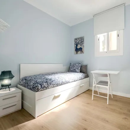 Rent this 8 bed room on Carrer Nou de la Rambla in 1, 08001 Barcelona