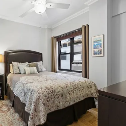 Image 5 - 405 East 63rd Street, New York, NY 10065, USA - Apartment for sale