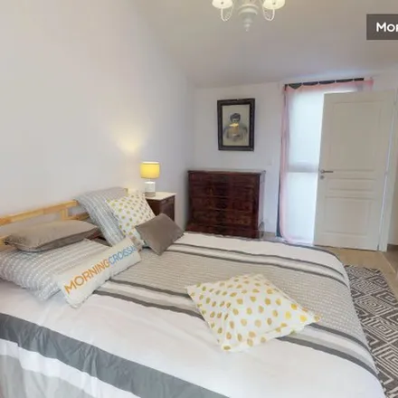 Rent this 2 bed apartment on 27 Rue de Metz in 33000 Bordeaux, France