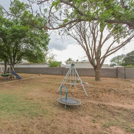 Image 7 - 2664 East 25th Street, Big Spring, TX 79720, USA - House for sale