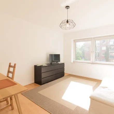 Rent this 2 bed apartment on Lappenbergsallee 4e in 20257 Hamburg, Germany