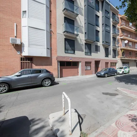 Image 9 - Calle de la Hierbabuena, 5, 28039 Madrid, Spain - Room for rent