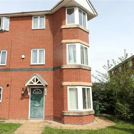 Buy this 4 bed townhouse on NEW CHESTER RD/THE ABBOTSFORD in New Chester Road, New Ferry