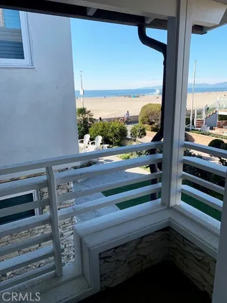 Image 5 - 1738 The Strand, Hermosa Beach, CA 90254, USA - Duplex for rent