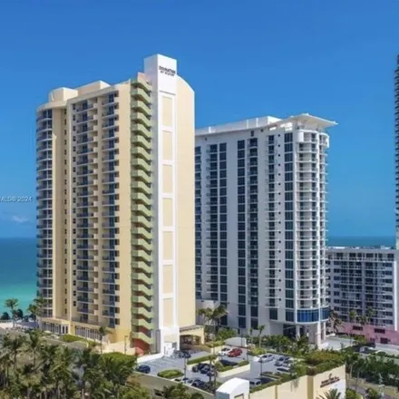 Buy this 1 bed condo on Doubletree Ocean Point Beach Resort in 17375 Collins Avenue, Sunny Isles Beach