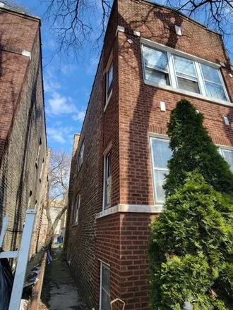 Image 2 - 3818 West Huron Street, Chicago, IL 60624, USA - House for sale
