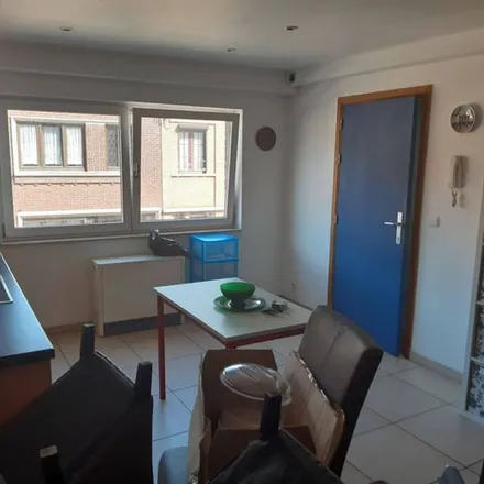 Rent this 2 bed apartment on Rue du Huit Mai 25 in 4420 Saint-Nicolas, Belgium