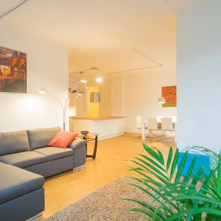 Rent this 4 bed apartment on Kernhofer Straße 21 in 10317 Berlin, Germany