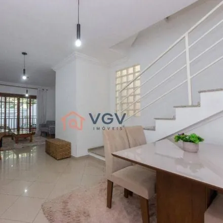 Buy this 3 bed house on Rua Leandro Dupré 1220 in Mirandópolis, São Paulo - SP