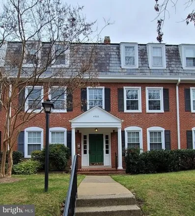 Rent this 1 bed condo on 4906 30th Street South in Arlington, VA 22206
