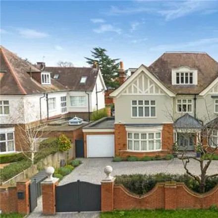 Buy this 7 bed house on Falconhurst in 36 Parkside, London