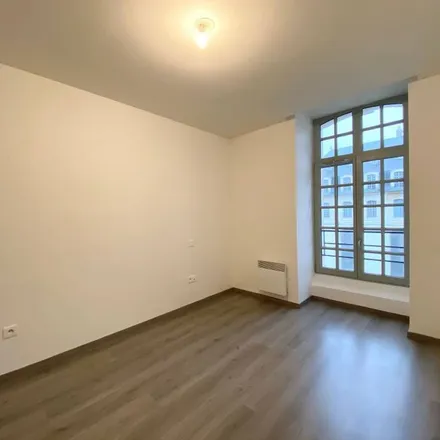 Rent this 1 bed apartment on Vlerick Business School in Reep 2, 9000 Ghent