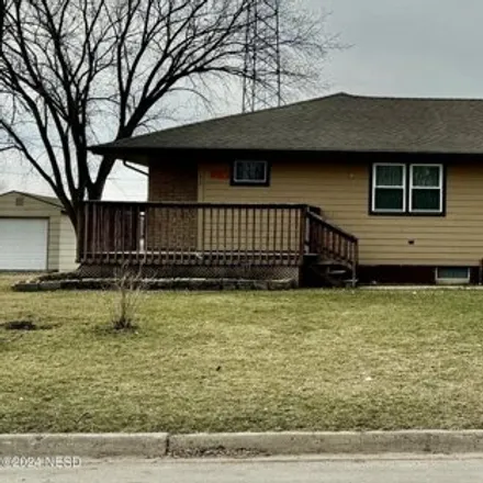 Buy this 3 bed house on 178 Randall Drive in Milbank, SD 57252