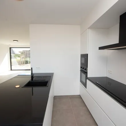 Rent this 4 bed apartment on Zavelstraat 32 in 9230 Wetteren, Belgium