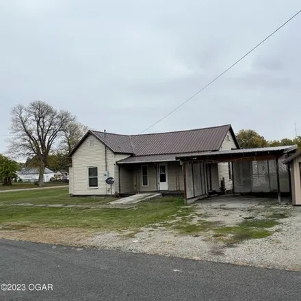 Image 1 - 322 East Lexington Avenue, Jasper, Jasper County, MO 64755, USA - House for sale