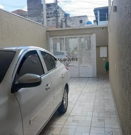 Buy this 3 bed house on Rua José Carlos Lourenço in Cidade Soberana, Guarulhos - SP