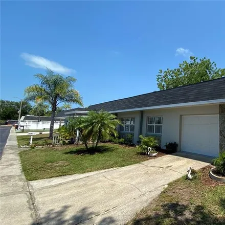 Image 3 - 13940 Anona Heights Drive, Largo, FL 33774, USA - House for sale