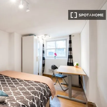 Image 2 - 31 Marlborough Road, London, N19 4NA, United Kingdom - Room for rent