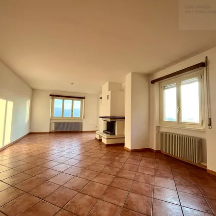 Image 4 - Morbio Inferiore, Piano, Via Francesco Chiesa, 6835 Circolo di Balerna, Switzerland - Apartment for rent
