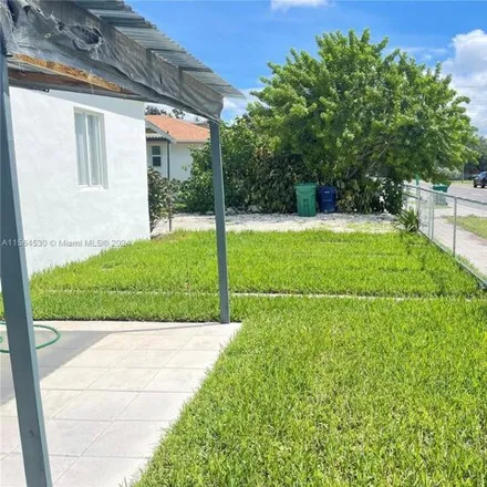 Image 3 - 441 Northwest 95th Street, Pinewood Park, Miami-Dade County, FL 33150, USA - House for rent