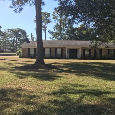 Rent this 3 bed house on 222 Adams Drive in Crestview, FL 32536