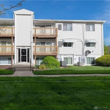 Buy this 2 bed condo on 2269 Coach Drive in Kettering, OH 45440