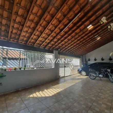 Buy this 3 bed house on Rua Florianópolis in Jardim Pérola, Santa Bárbara d'Oeste - SP