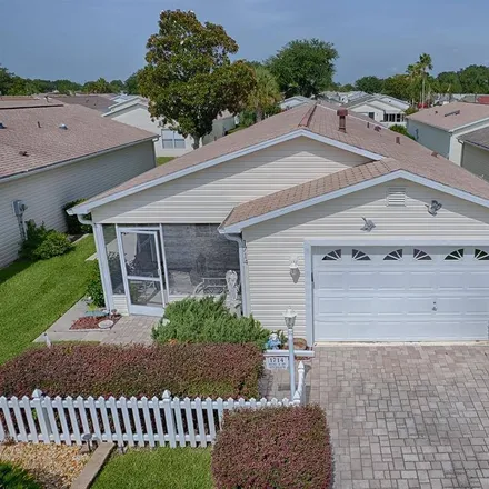 Buy this 2 bed house on 1714 El Nino Street in The Villages, FL 32162
