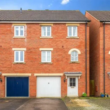 Image 1 - Giotto Close, Swindon, SN25 2HS, United Kingdom - Townhouse for sale