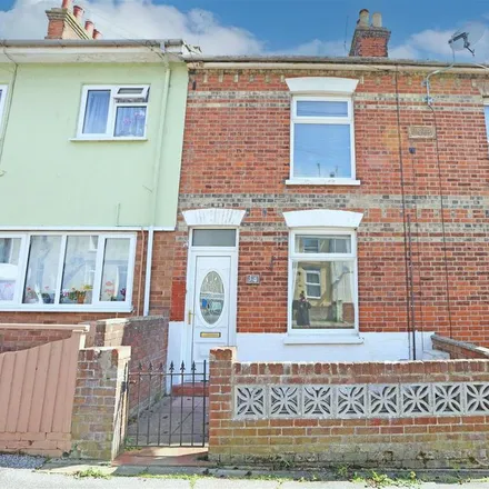 Rent this 3 bed townhouse on Seago Street in Lowestoft, NR32 2DS