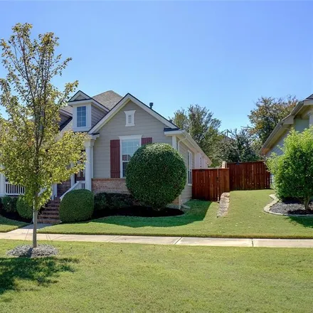 Image 3 - 7912 Mimosa Drive, North Richland Hills, TX 76180, USA - House for sale