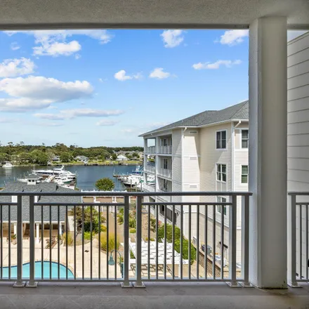Buy this 3 bed condo on 132 Lands End Road in Spooners Creek East Harbor, Morehead City