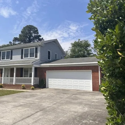 Buy this 4 bed house on 364 West 33rd Street in Lumberton, NC 28358