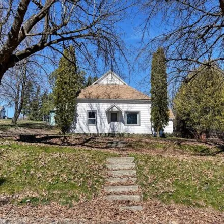 Buy this 3 bed house on 337 North 4th Street in Oakesdale, Whitman County