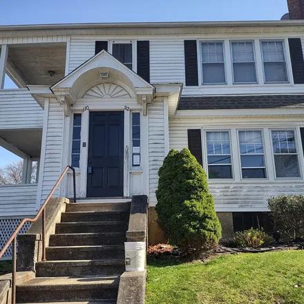 Rent this 1 bed apartment on 112 Grove Street in Glen Ridge, Naugatuck