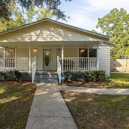 Buy this 3 bed house on 207 McCaughan Avenue in Long Beach, MS 39560