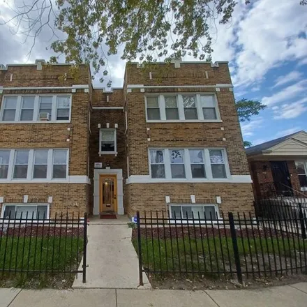 Rent this 2 bed apartment on 433-435 East 91st Place in Chicago, IL 60619