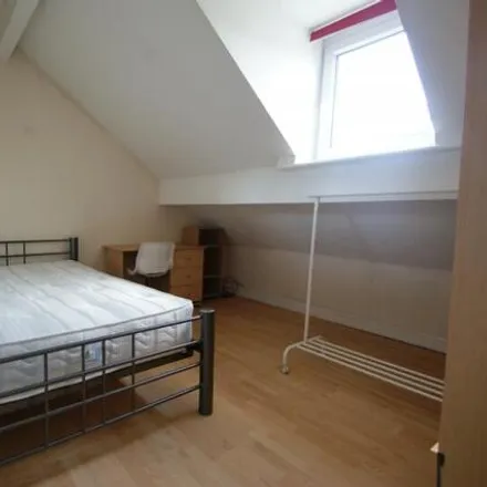 Image 4 - Back Mayville Street, Leeds, LS6 1ND, United Kingdom - Room for rent