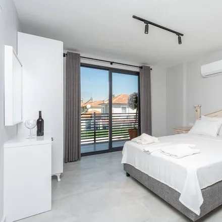 Rent this 5 bed duplex on Muğla