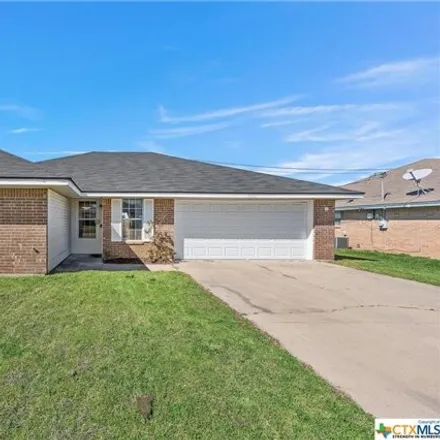 Buy this 3 bed house on 4009 Roundrock Drive in Killeen, TX 76549