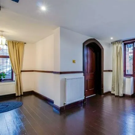 Image 5 - 5 Wesley Hall Court, City Fields, Stanley, WF3 4JW, United Kingdom - Townhouse for sale