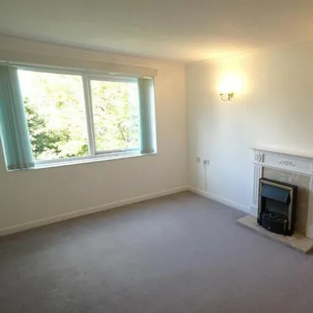 Image 2 - Homewaye House, 10 Pine Tree Glen, Bournemouth, BH4 9ES, United Kingdom - Room for rent
