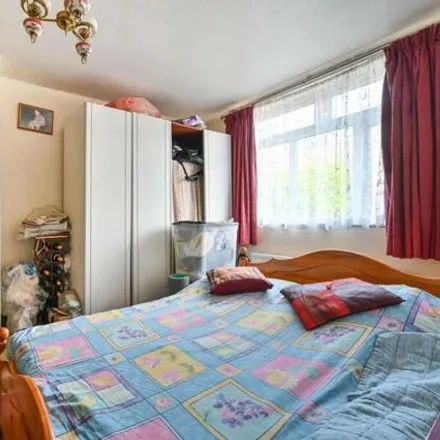 Buy this 4 bed townhouse on Abbey Avenue in London, HA0 1LL
