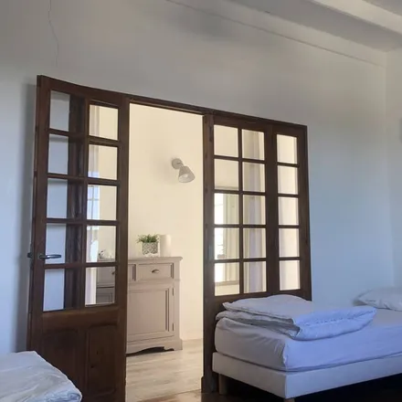Rent this 2 bed house on 32480 Saint-Martin-de-Goyne