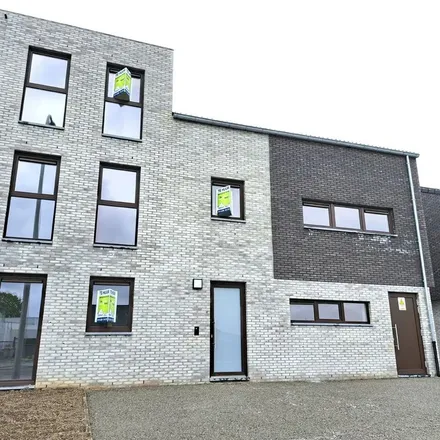 Rent this 3 bed apartment on Rijksweg 69 in 3650 Dilsen-Stokkem, Belgium